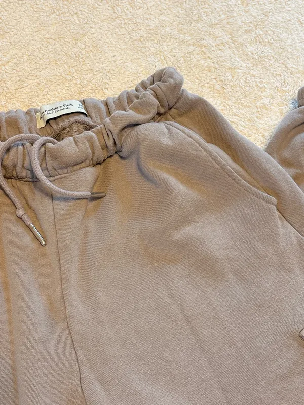 Light Brown/Tan Abercrombie & Fitch Soft AF Essentials Cargo Joggers - Image 8
