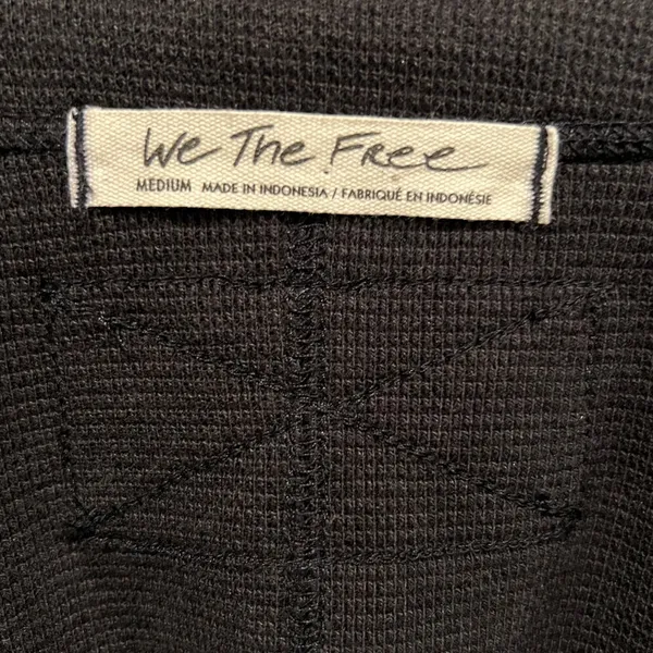 Free People We the Free All Nighter Long Sleeve Surplice Crop Top Size Medium - Image 4