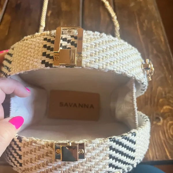 Anthropologie NWT woven purse - Image 3