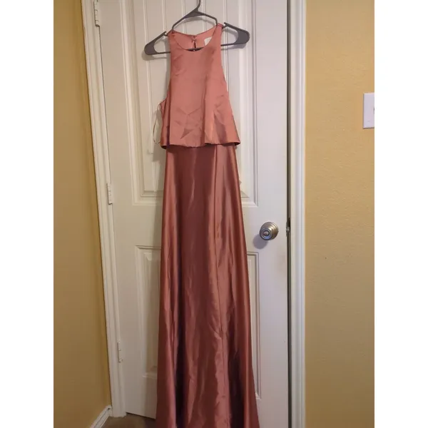 Revelry Wren Satin Fitted High Neck A-line Bridesmaid Dress 6 Desert Rose - Image 3