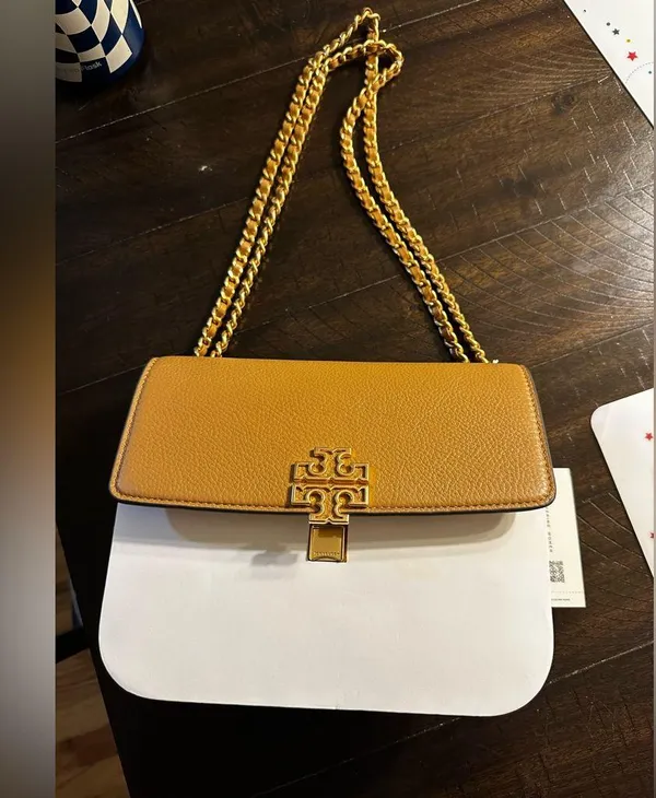 Tory Burch Britten Medium Adjustable Shoulder Bag - Image 5