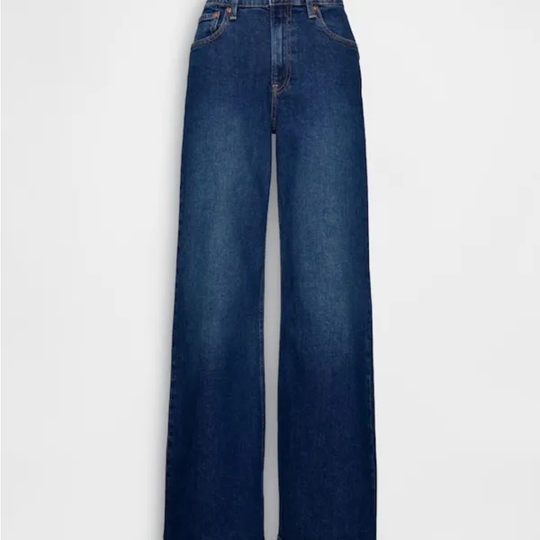 NWT GAP Wide-Leg High-Rise Jeans in Deep Blue - Image 3