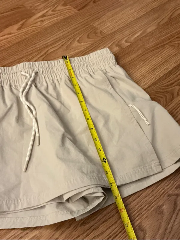 Avalanche Light Khaki Athletic Pull-On Short Skort Size Large - Image 4