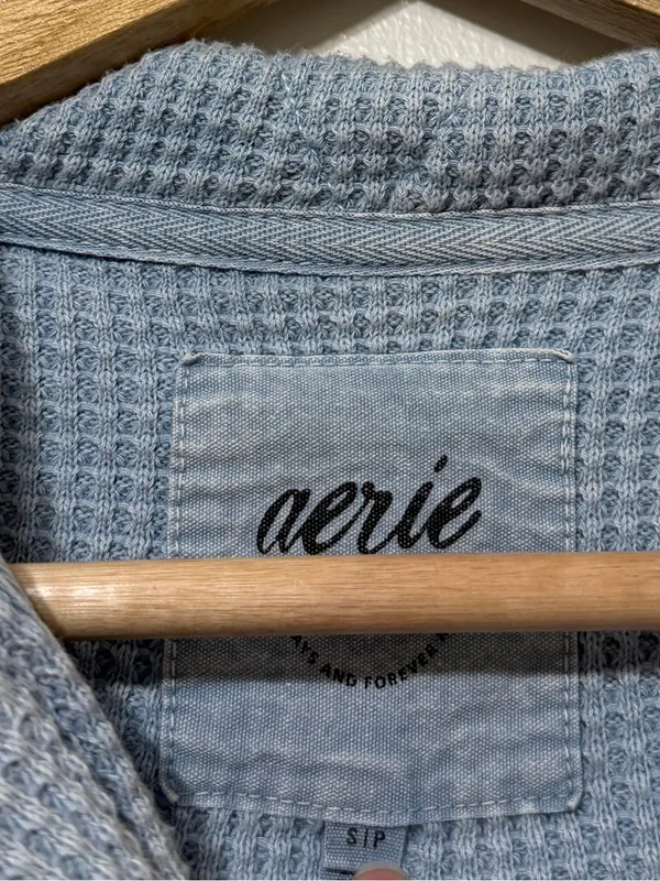 Aerie Getaway Quarter Snap Sweatshirt Size Small Blue - Image 3