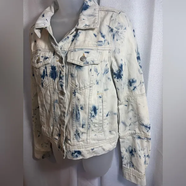 FREE People Rumors Denim Jacket in Jones Tie Dye Blue‎ Size Small EEUC 0436 - Image 8