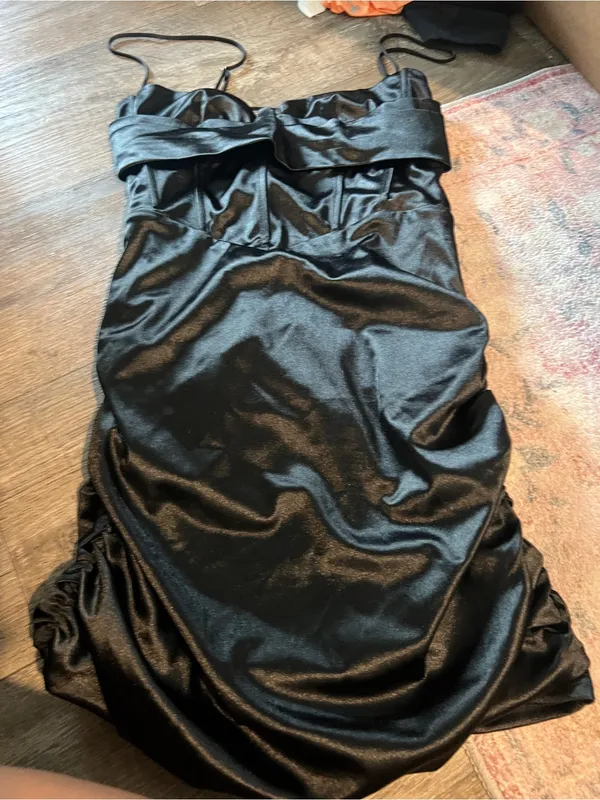Lucy in the Sky Black Ruched Mini Dress - Image 11
