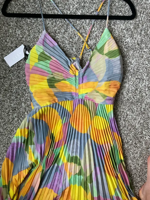 ASTR NWT  Dress - Image 7