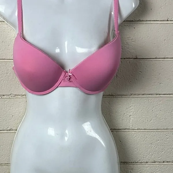 Juicy Couture Pink Bra size 36C - Image 8