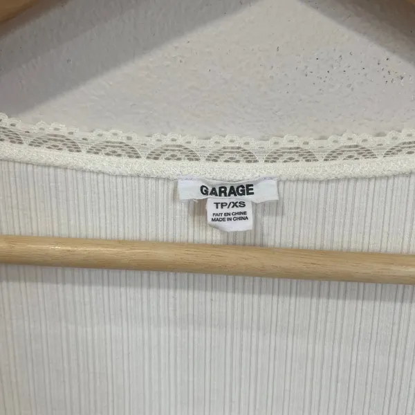 Garage White Ribbed Long Sleeve Scoop‎ Neck Top Stretchy Size XS - Image 5