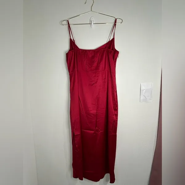 Unbranded Red Satin Cowl Neck Slip Dress - Size 2X - Image 8