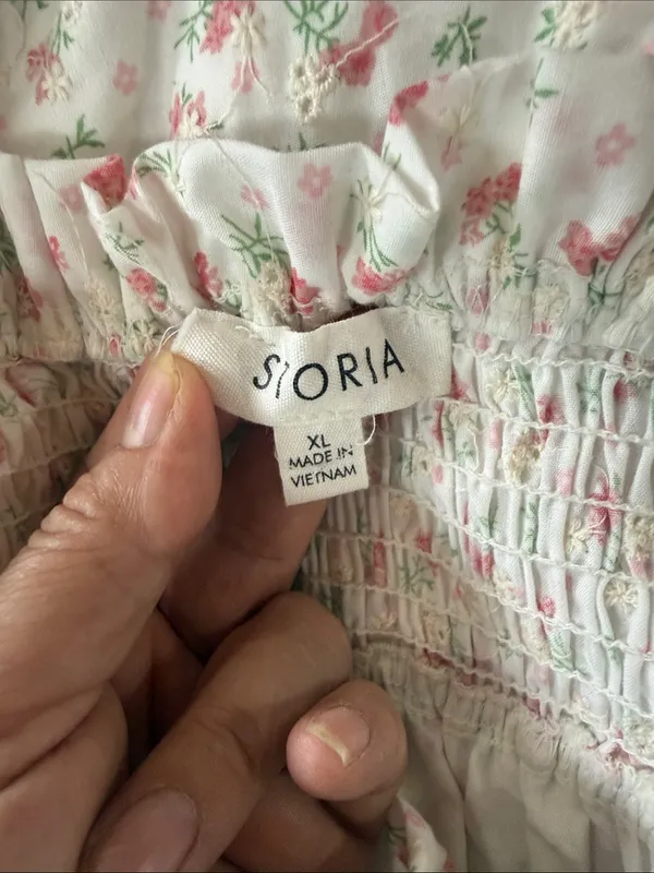 Storia Blush Floral Smocked Maxi Dress - Image 7