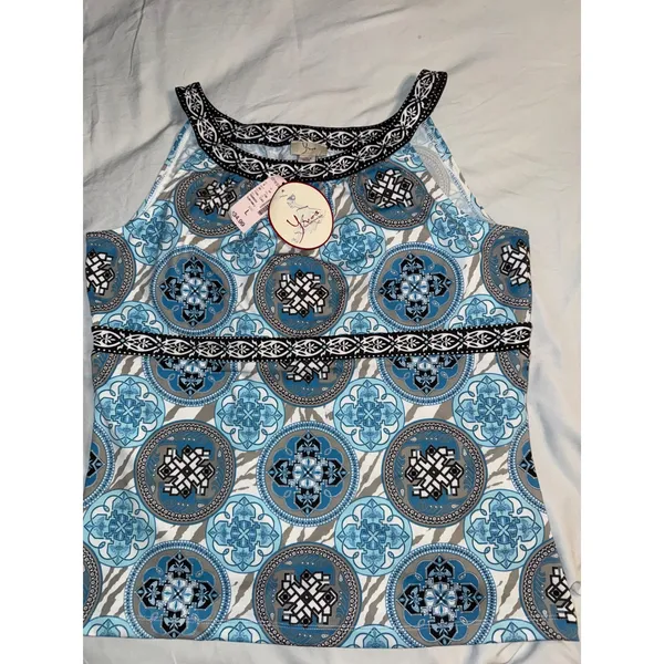 Yvos Blue White Medallion Print Tank Top Sleeveless Scoop Neck NWT Womens‎ Large - Image 2