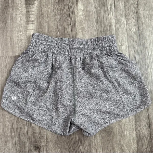Lululemon Tracker Short 4” Heather Lux Multi Black Lined Size 6 EUC - Image 5