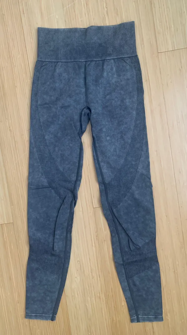 Victoria's Secret PINK Leggings - Image 6