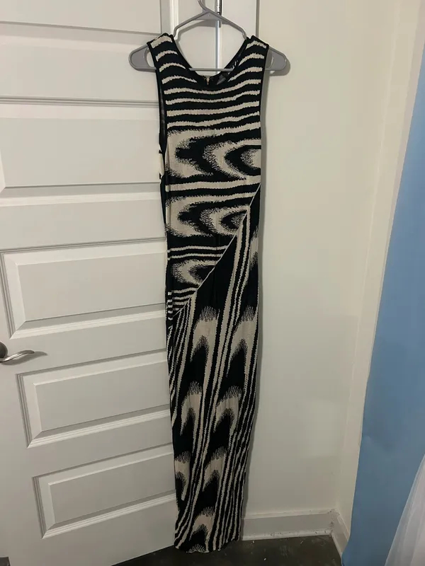 Amazon Abstract Maxi Dress - Image 2
