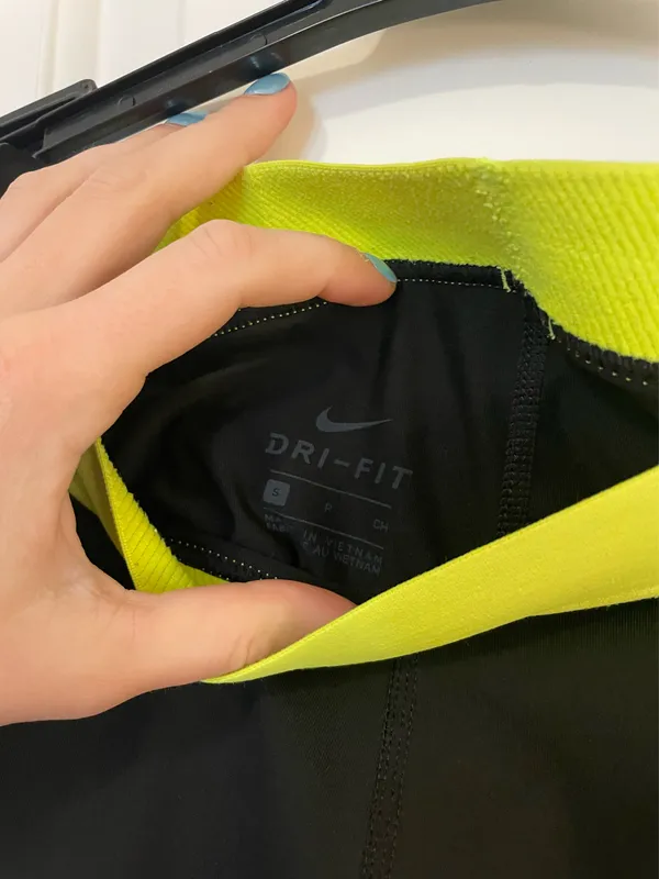Nike Pros Black - Image 2