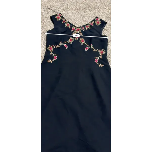 Maggy London Black Floral Embroidered V-Neck Sheath Dress Sleeveless Size 14 - Image 5
