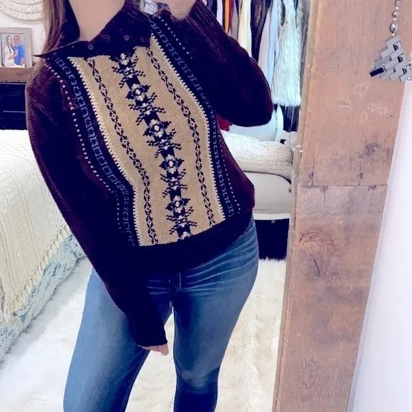 VINTAGE sweater size small Brown - Image 2