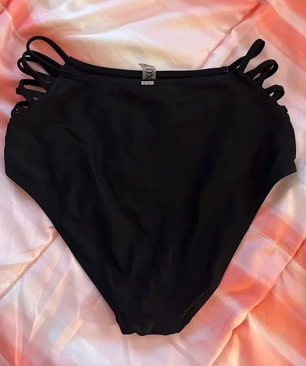 Bikini Bottoms - Image 3