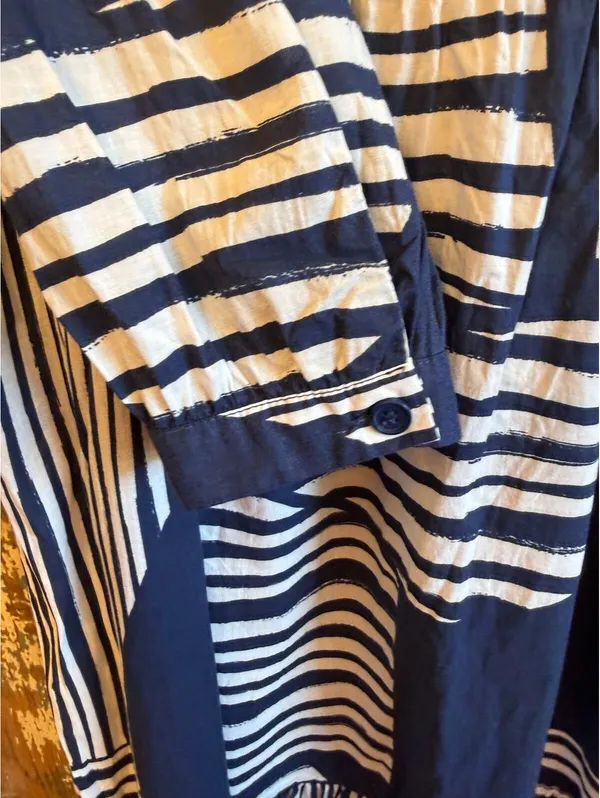 ZARA Blue & White Striped maxi Tiered Button-Up shirt Dress large - Image 5