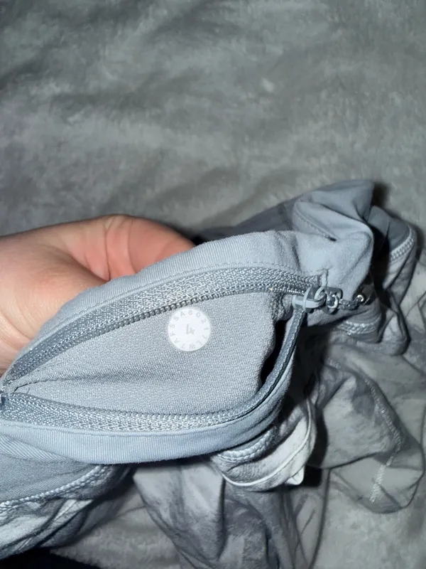Lululemon Speed Up Shorts 2.5" - Image 4