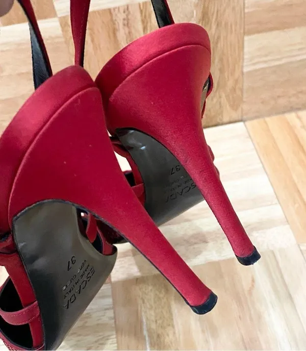 Vintage ESCADA Red Satin Embellished Pointy Toe Sling Back High Heels Pump 37 - Image 12