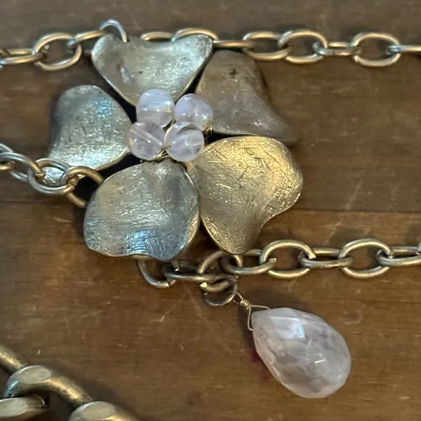 Gold tone flower cascade statement necklace - Image 4