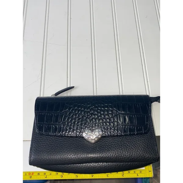 Brighton Black Leather Convertible Crossbody Wallet Croc Heart No Strap - Image 13
