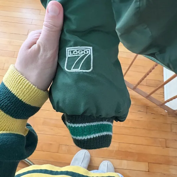 Vintage Logo 7 Packers Puffer Jacket Green Size XL - Image 8