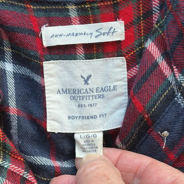 American Eagle Ahh-amazingly Soft Boyfriend Fit Red & Blue Plaid Shirt Sz L - Image 10