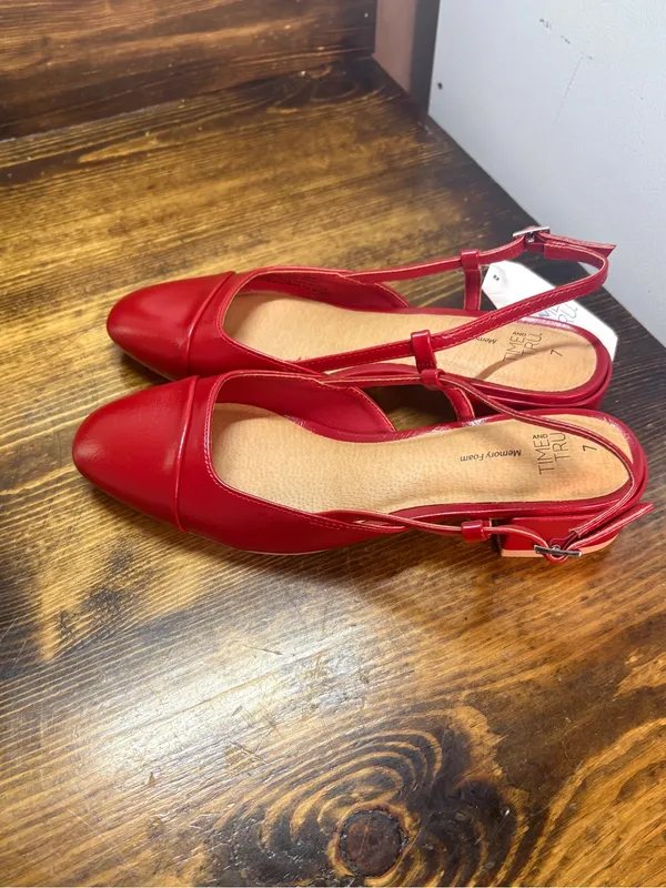 Time And Tru Red Sling Back Flats Size 7 - Image 2