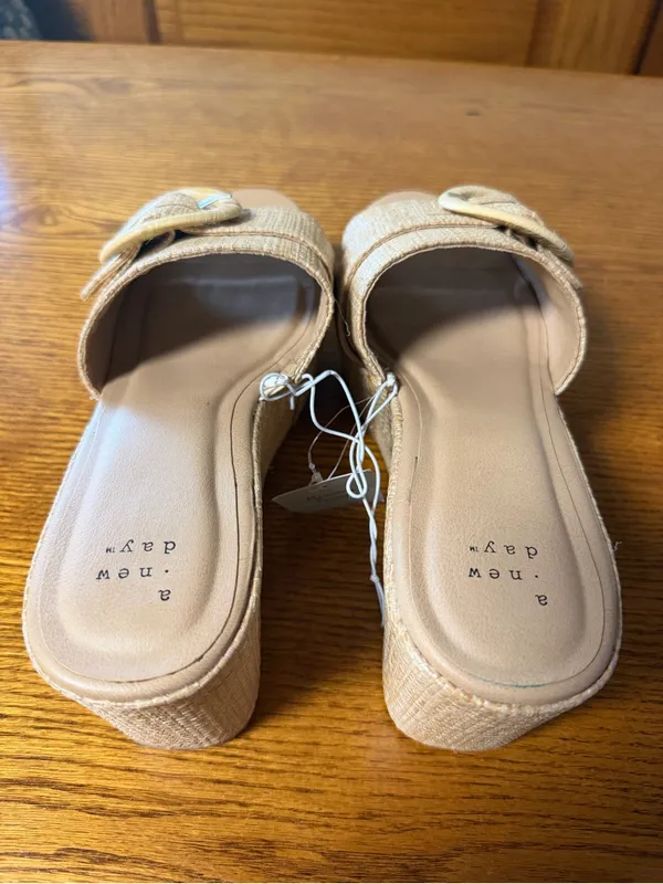 NWT A New Day Espadrille Wedges Tan Size 9.5 - Image 3