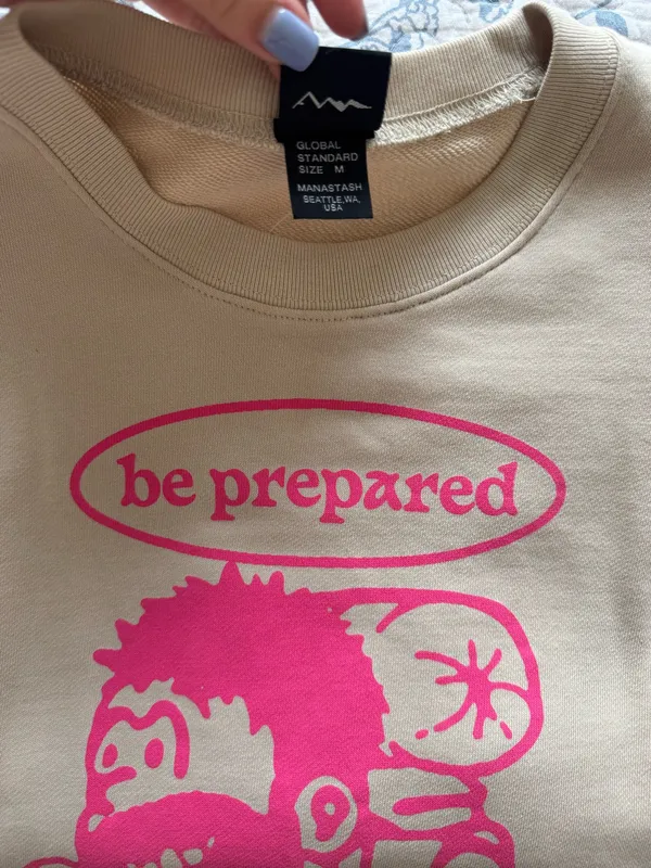 Urban Outfitters Crewneck - Image 3