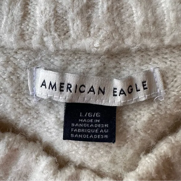 American Eagle Boucle Sweater Women's Size Large Cream Crewneck - Image 4