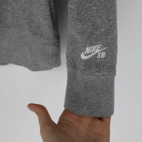 Nike SB Striped Skate Crewneck Sweatshirt Size Small Grey Men's Classic Minimal‎ - Image 6