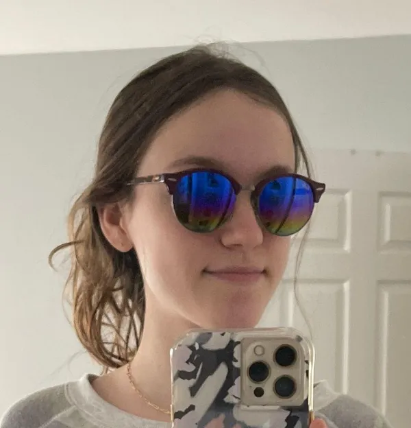 Ray-Ban Sunglasses - Image 4