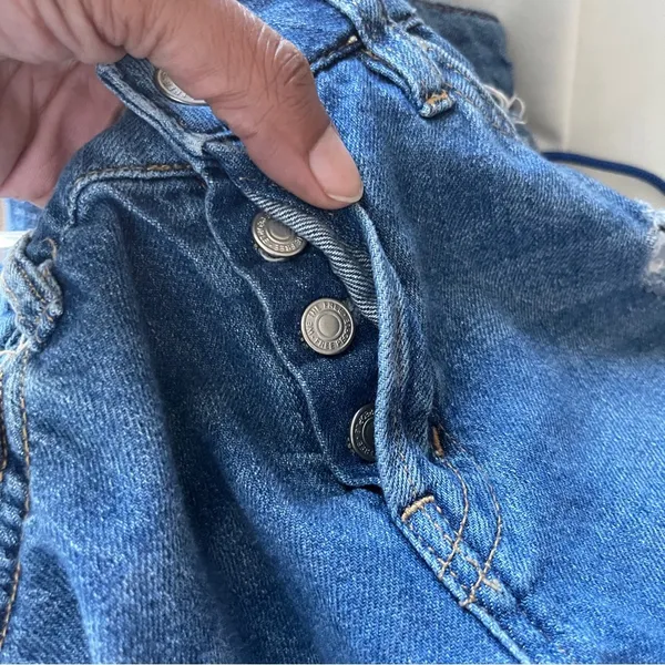 FREE PEOPLE Blue Relaxed Heritage Flare Distressed Button Fly Denim Jeans Sz 26 - Image 4