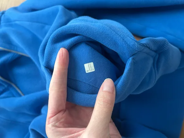 Lululemon pool blue full zip scuba - Image 4