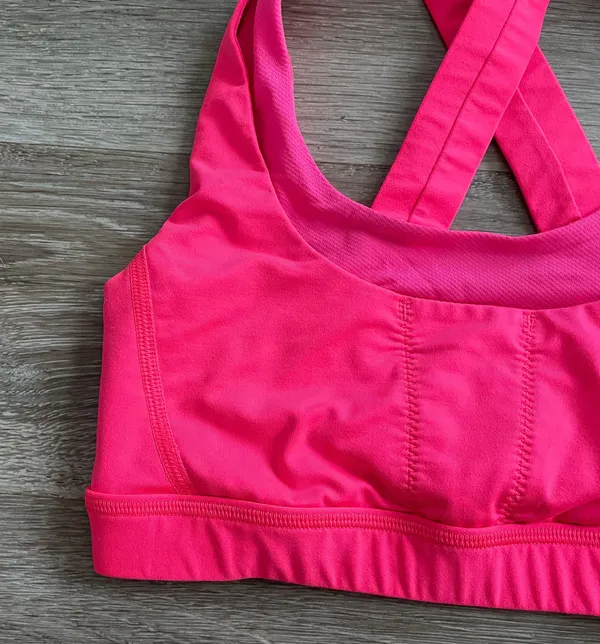 Lululemon Run: Stuff Your Bra - Image 7