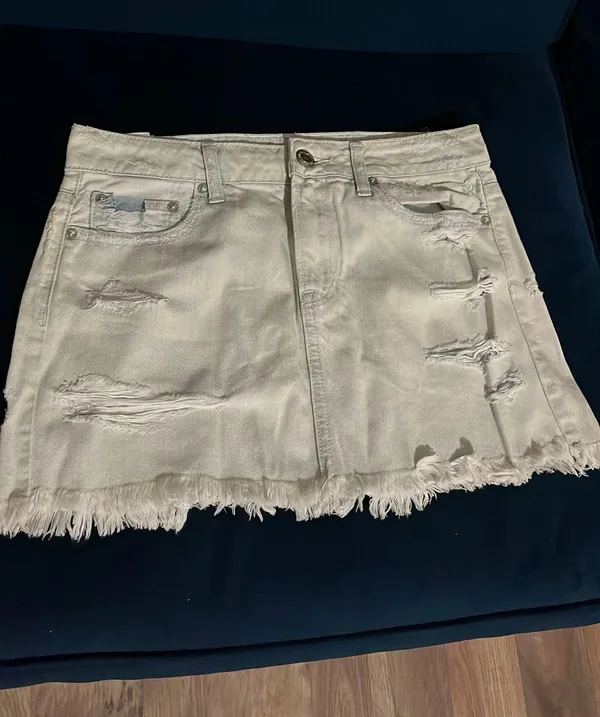 American Eagle Mini Skirt - Image 2