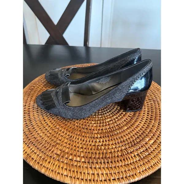 Bandolino Bdodonna Grey Tweed Patent Leather Kiltie Block Heel Pumps Womens‎ 8M - Image 4