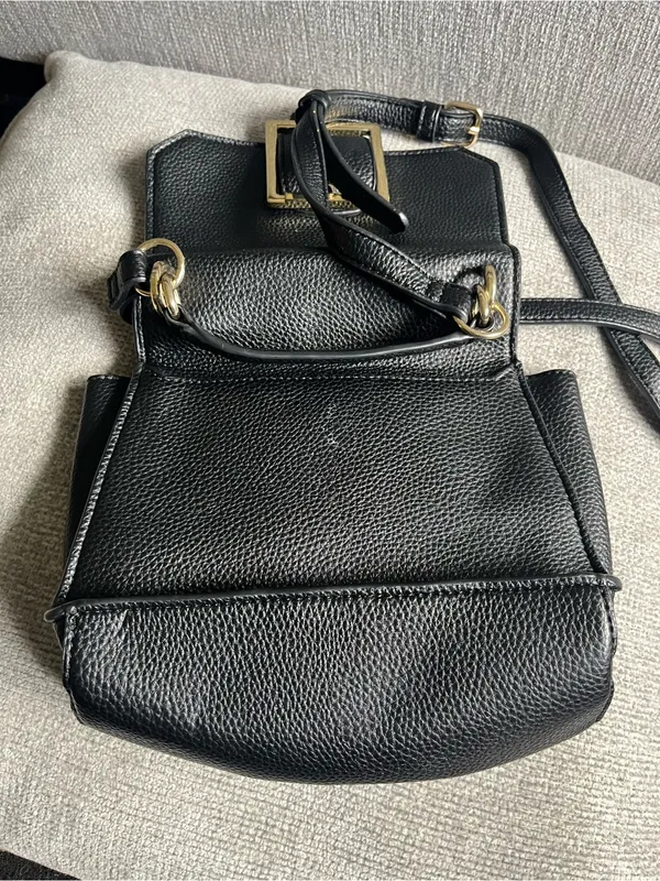 Black Shoulder Bag with Gold Buckle Accent - Image 6