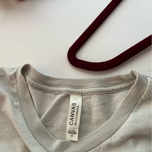 Canvas Taylor Swift T-Shirt M Off White Short Sleeve Swifty Fan Teens Girlhood‎ - Image 2