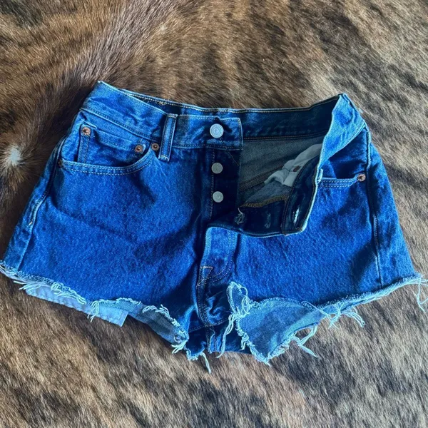 Vintage 90’s Levi’s 501 High Rise Button Fly Jeans Distressed Size 28 - Image 2