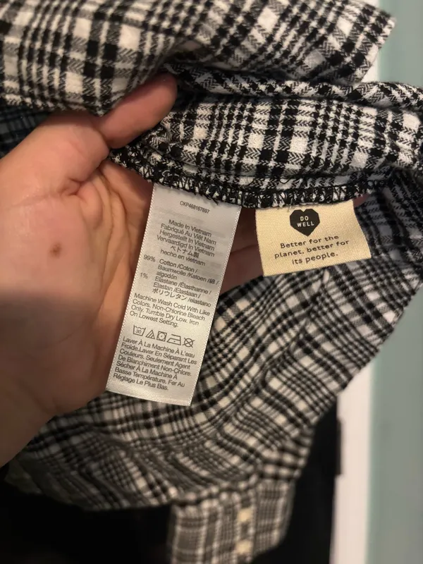 Madewell Cropped Flannel Top - Image 4