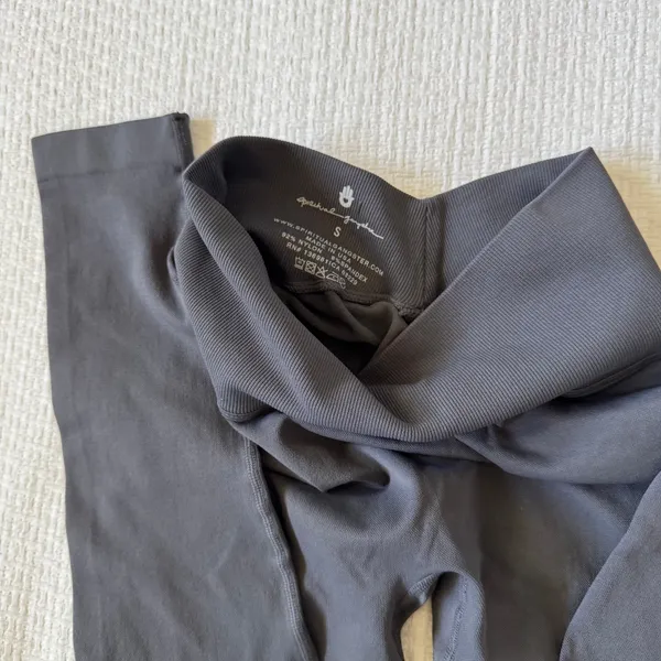 NEW Spiritual Gangster Gray Scrunch Butt Leggings Small Booty Lifting Athleisure - Image 7