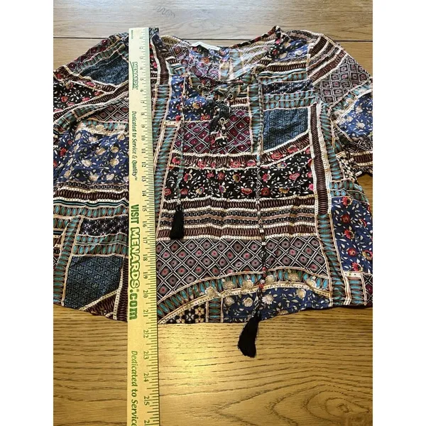 American Eagle Flounce Floral Patch Short Sleeve Lace Up Top Size Sz Small‎ Boho - Image 3