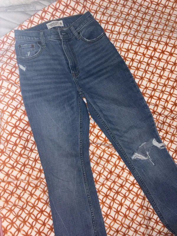Abercrombie Jeans High-Rise Straight - Image 2