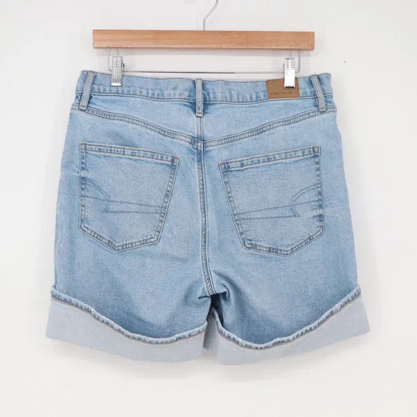 American Eagle Jean Shorts Womens 8 Strigid Mom Light Blue Cuffed Excellent - Image 4