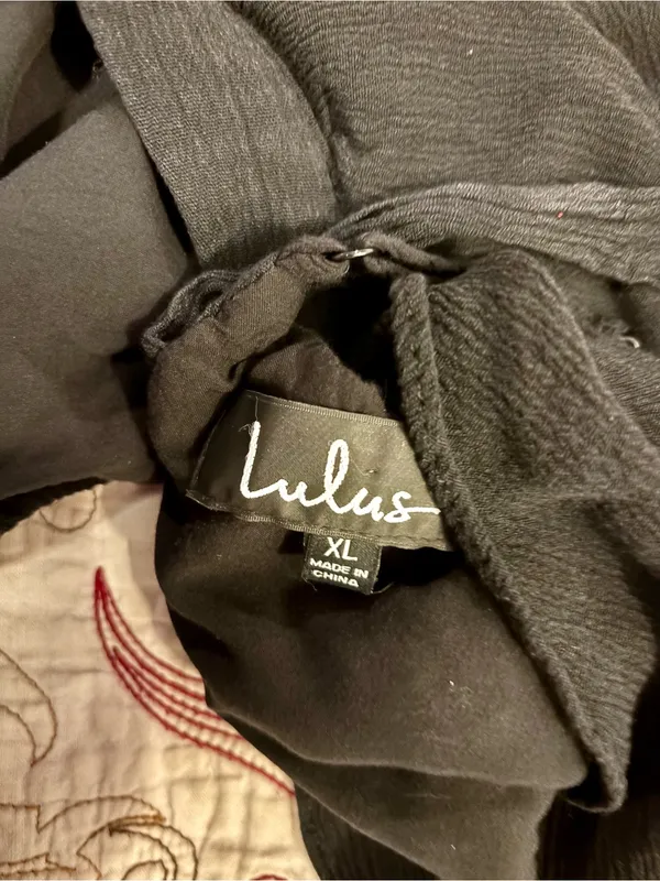 Lulu's Black Tie-Front Bralette Top - Image 6